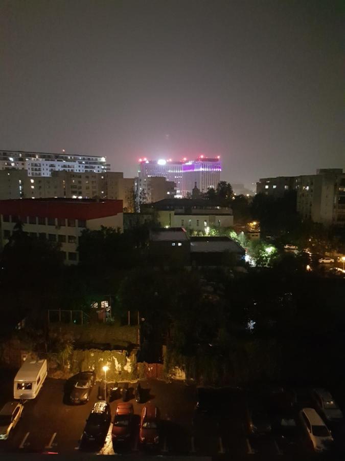 Apartamento Centrul Vechi Bucuresti Biblioteca Nationala Habitación foto